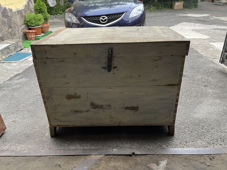 Сундук дерев‘яний