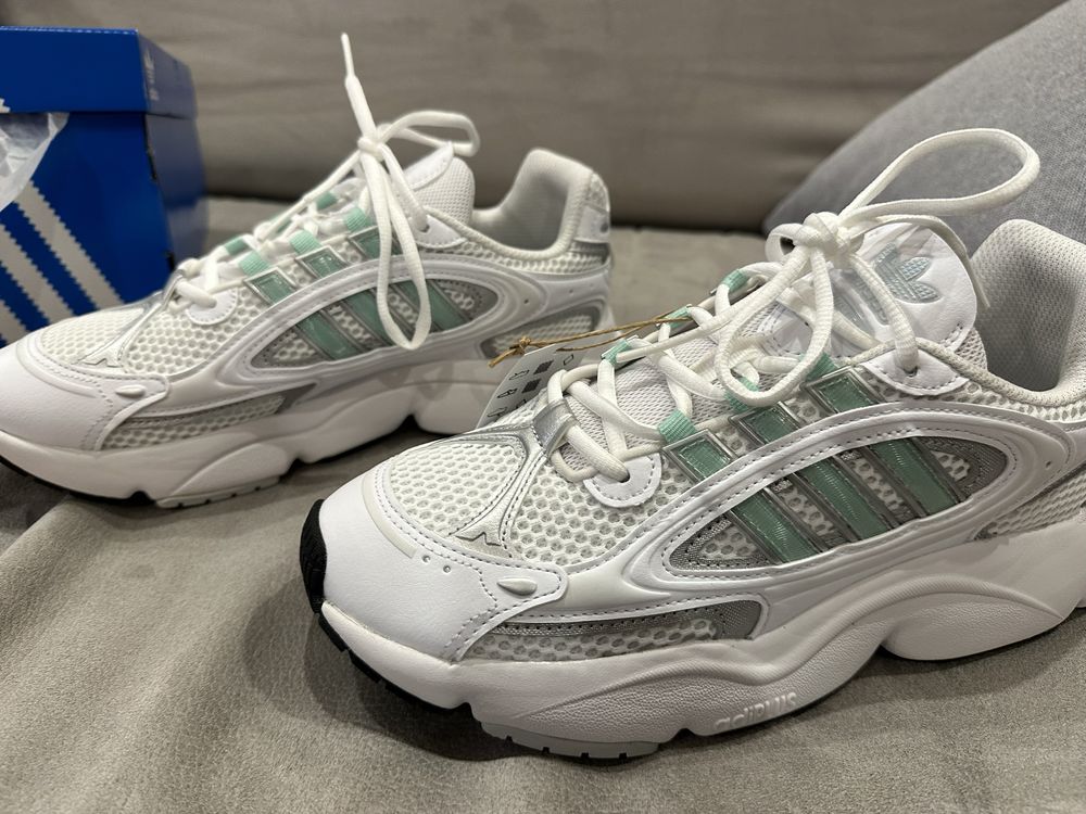 Adidas Ozmillen Clear Mint 41, 26см, US 8