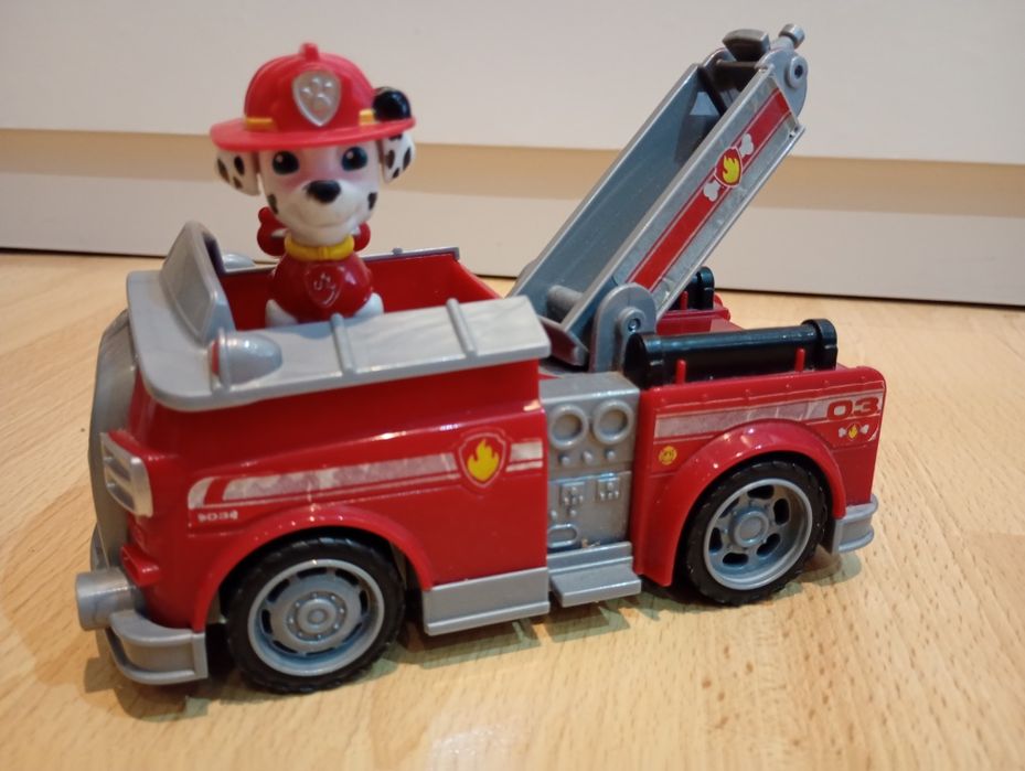 Marshal psi patrol z pojazdem