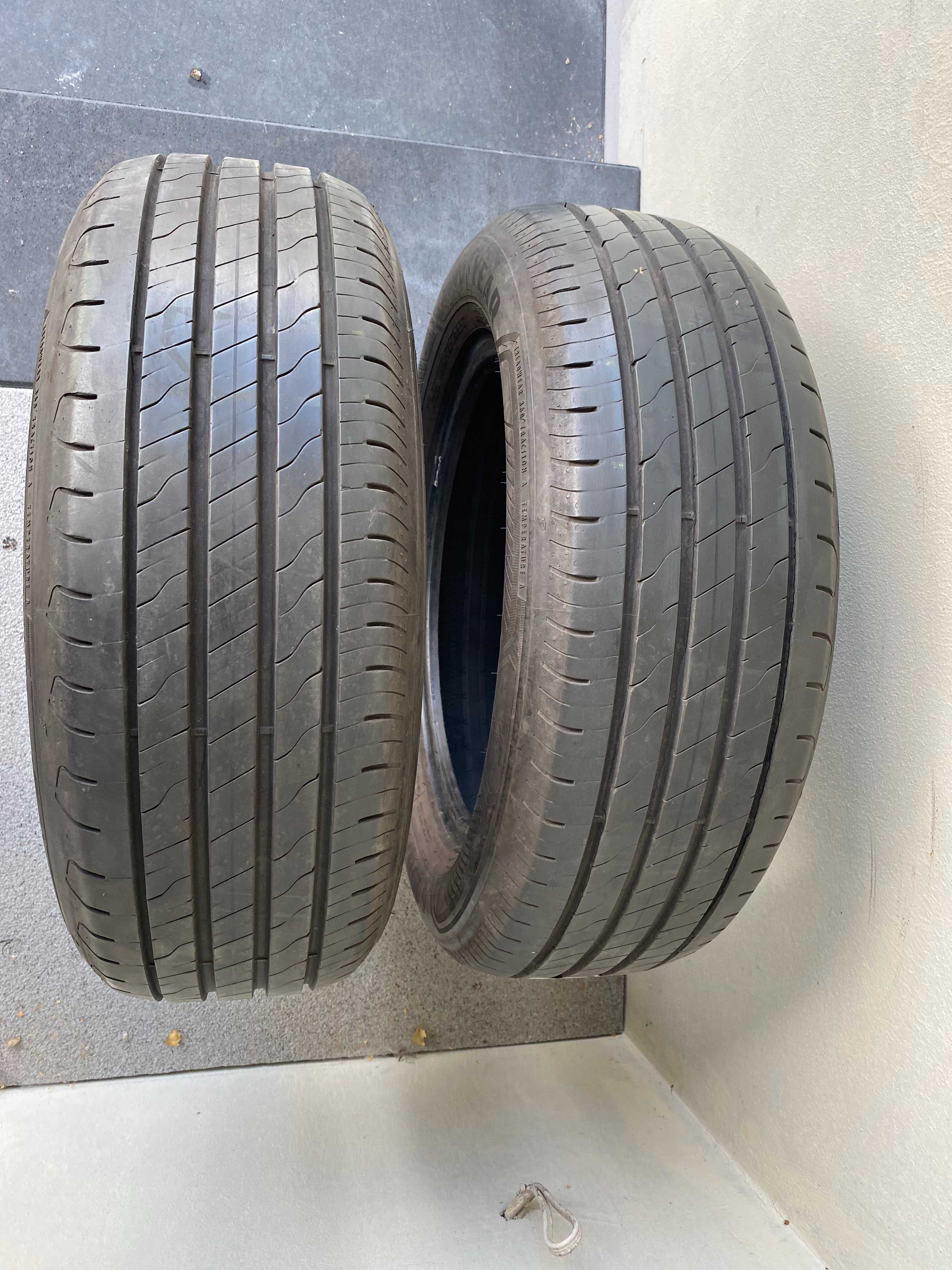 225/60R17 Goodyear EfficientGrip 2 SUV