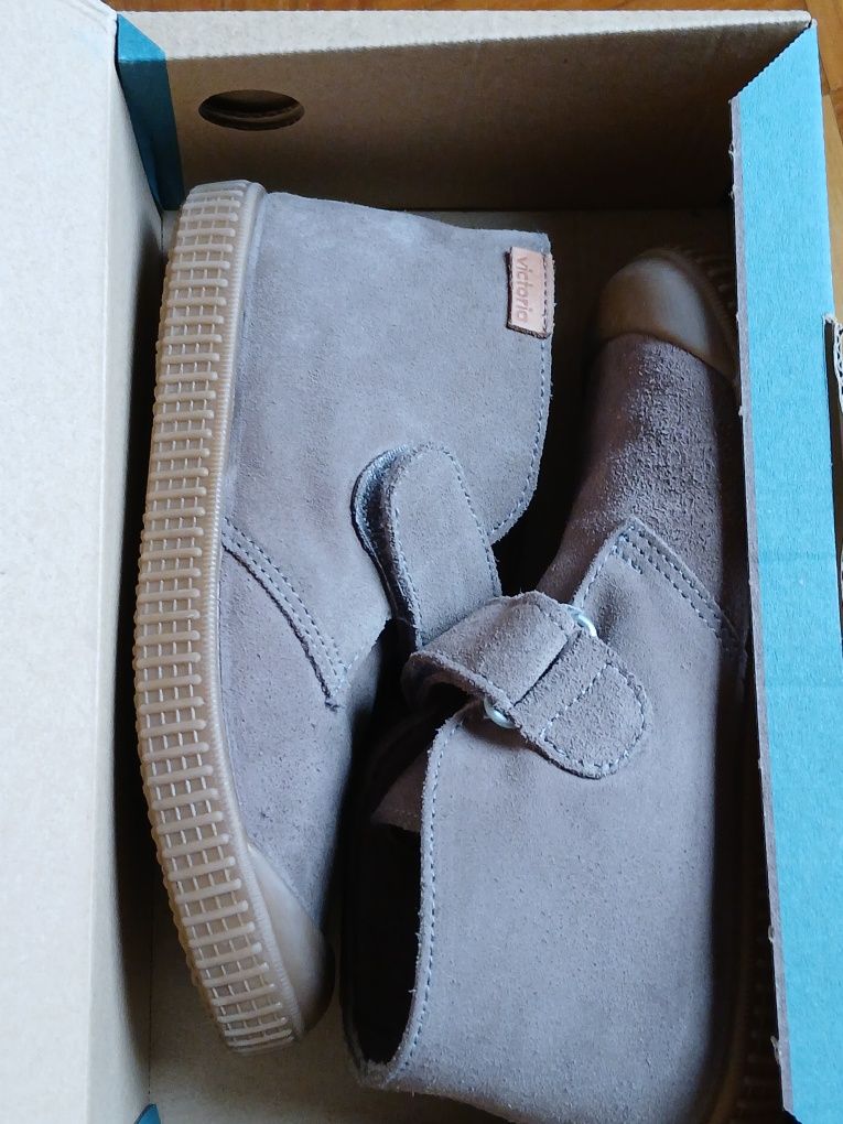 Botas em pele Victoria