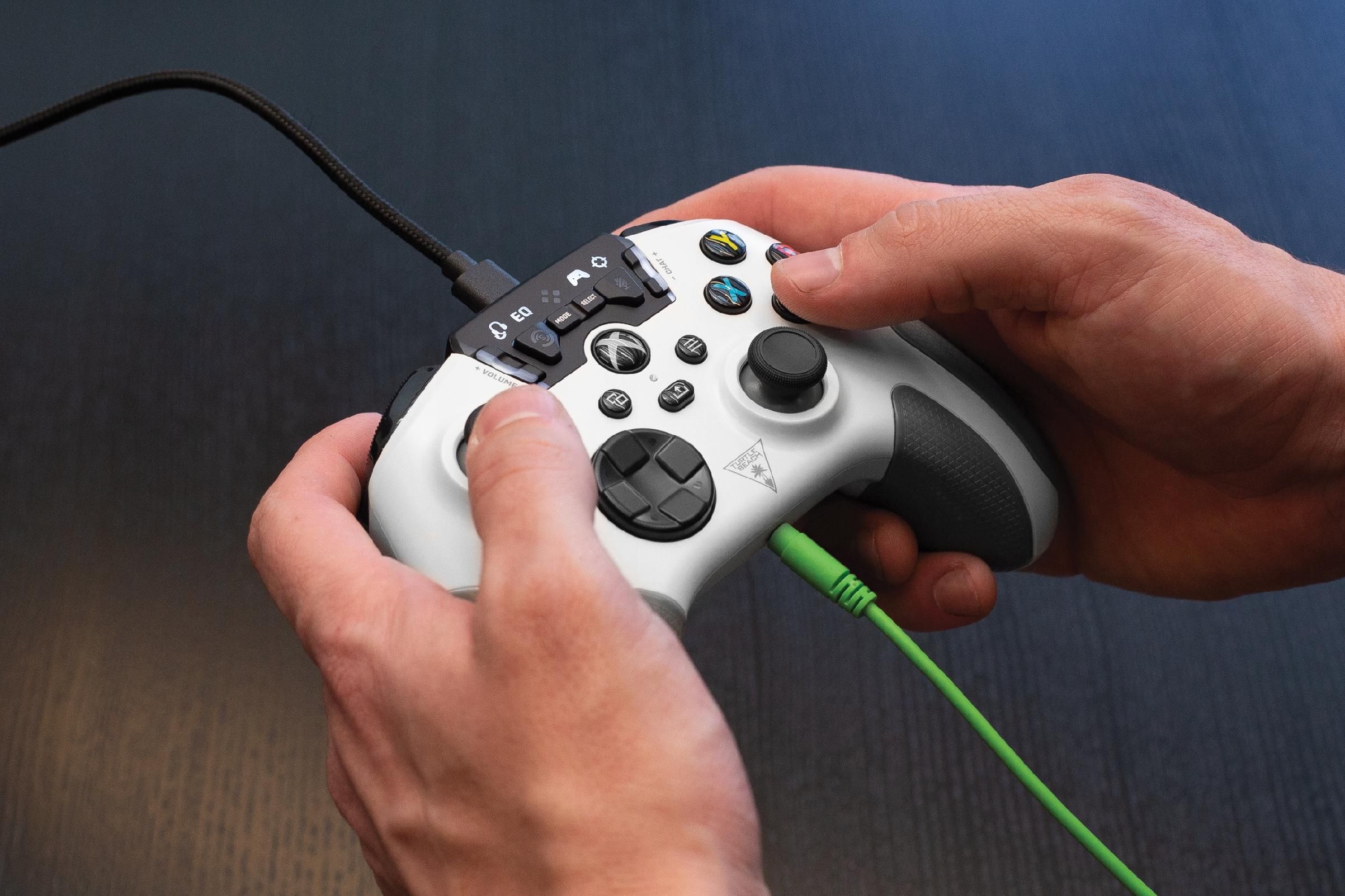 Kontroler Do Xbox Series X/S Turtle Beach Recon Tbs-0705-02 Biały
