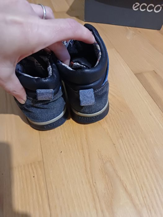 Тёплые ботинки на молнии шнурки 19-19,5 см стелька 31 размерClibee