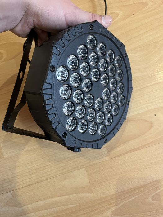 Продається різне світлове обладнання