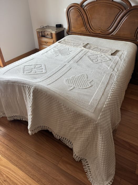 Cobertor/edredão com almofada cama de casal
