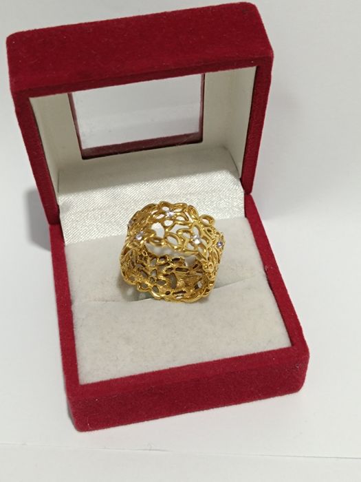 Złoty pierścionek Łączka z cyrkoniami roz.15-17 złoto 333