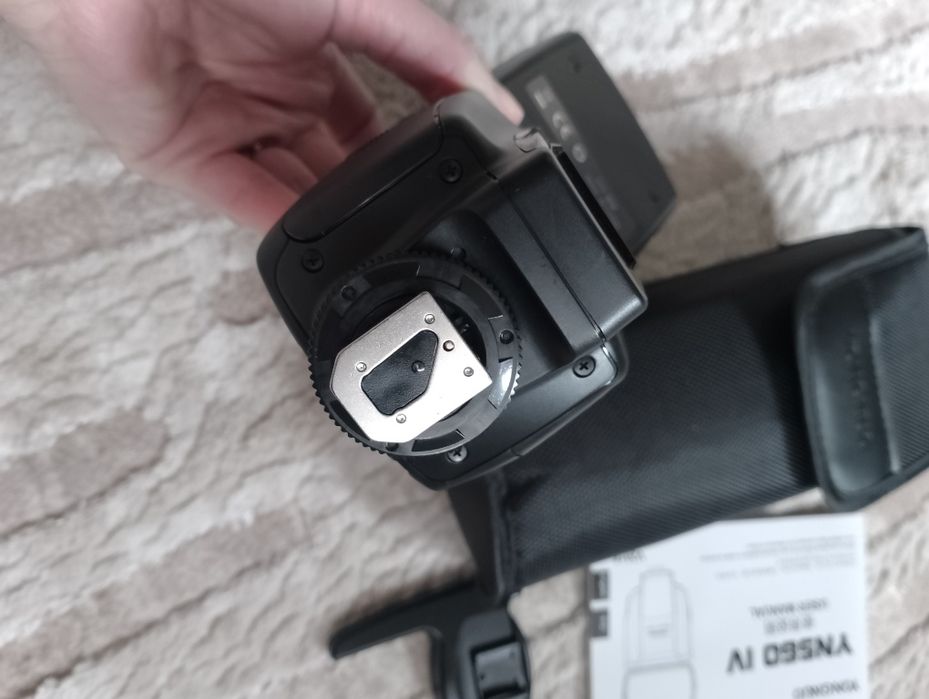 Нова Yongnuo YN-560 IV +два синхронізатора