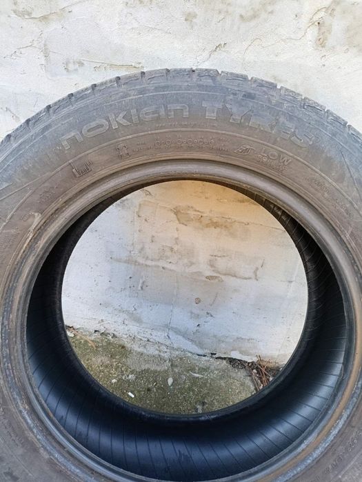 Продам шини Nокіан R15