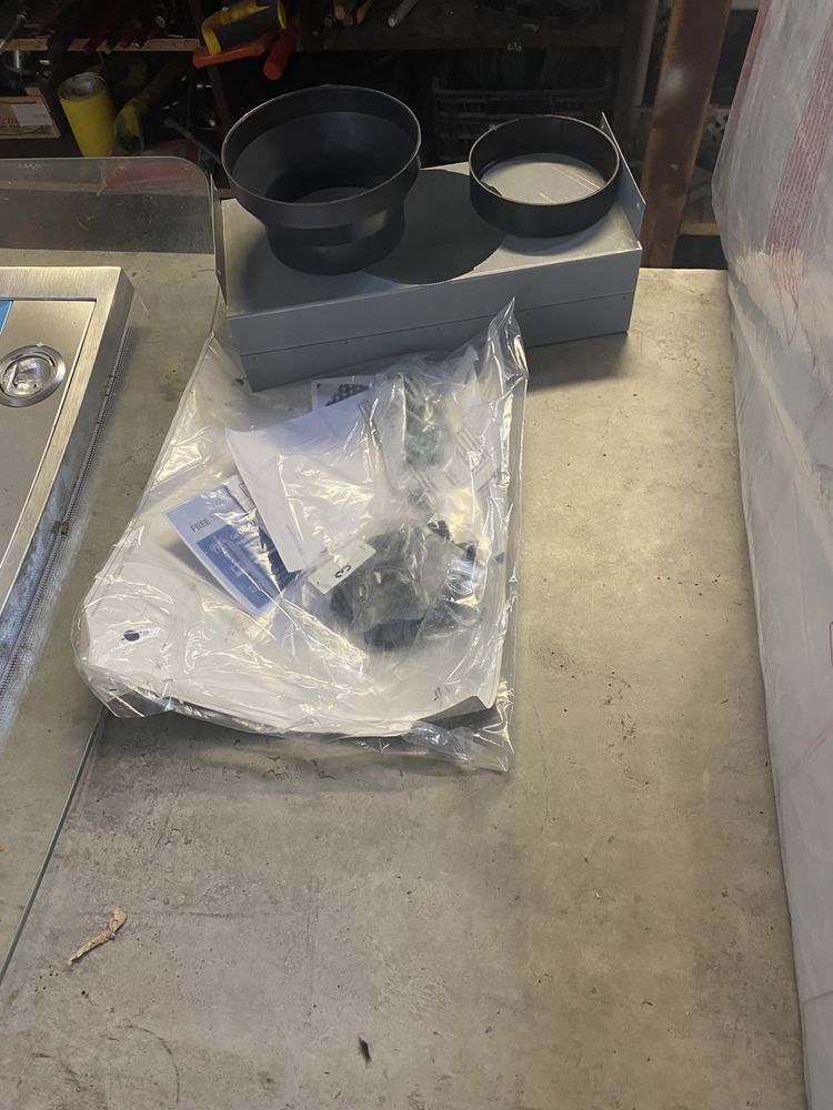 Okap electrolux EFA