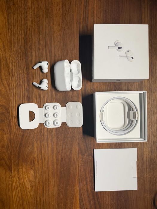 AirPods Pro 2 (USB-C)