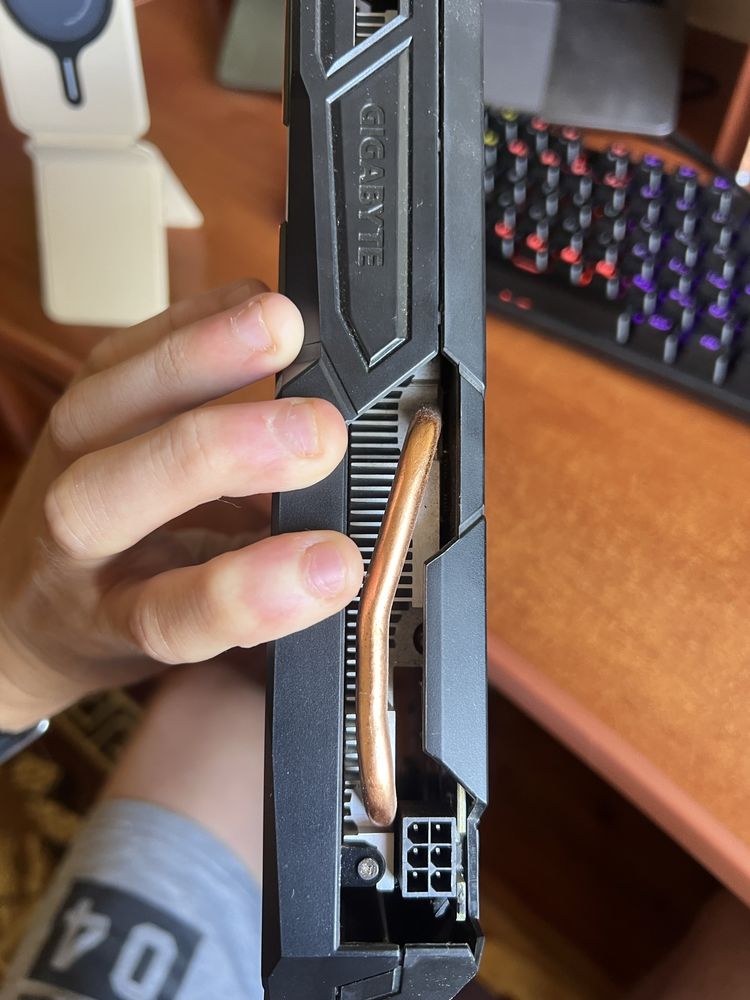 Відео карта,Gigabyte 1050 2gb