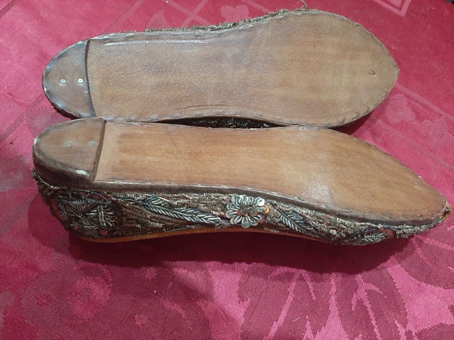 Sapatos/Chinelos de couro Vintage génio