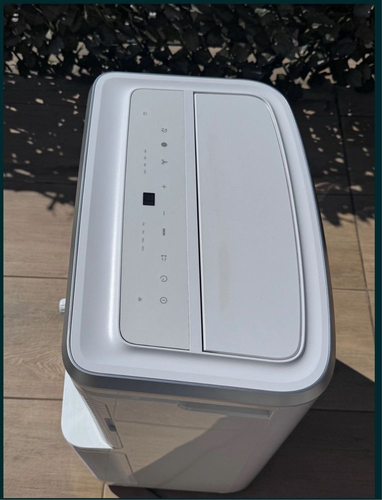 Мобільний кондиціонер зі фреоном ELECTROLUX EXP34U339HW