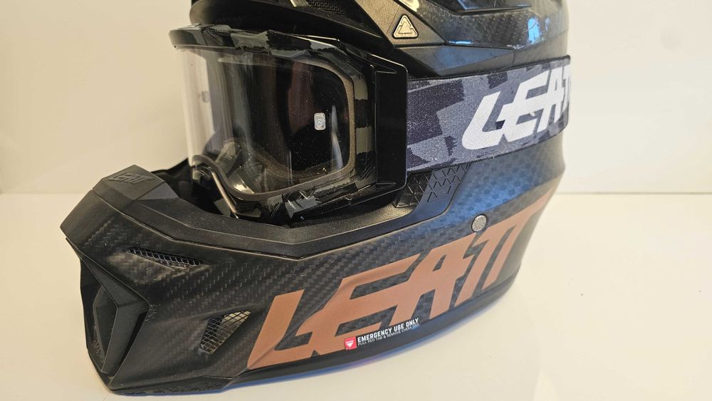 Kask Enduro Cross Leatt 9.5 Carbon roz L + 2 pary googli nowe szybki)