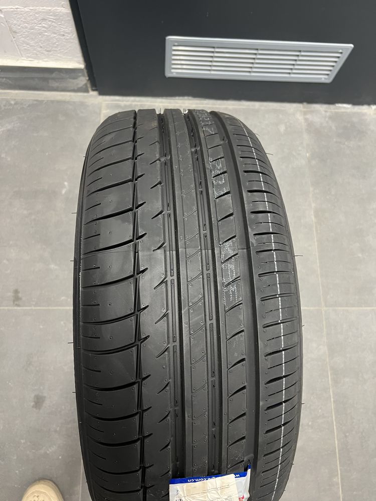 215/50R17 Triangle sportex 4opony