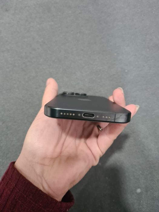 Iphone 15 Pro - 256GB