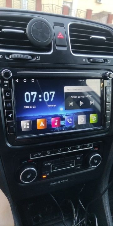 Штатная магнитола Volkswagen Skoda Seat з Carplay та Android auto