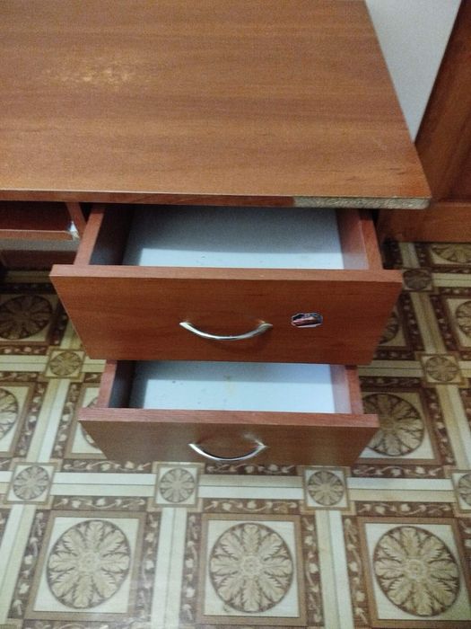 Продам стіл стан б/у