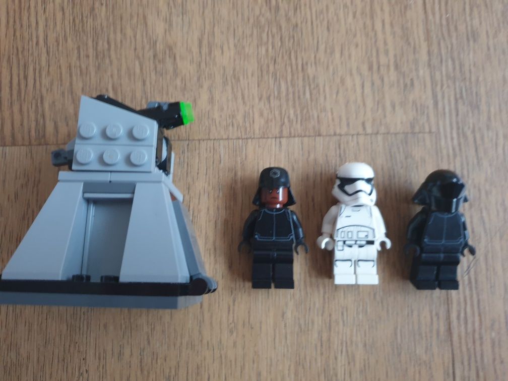 Zestaw lego 75132 First Order Battle Pack star wars