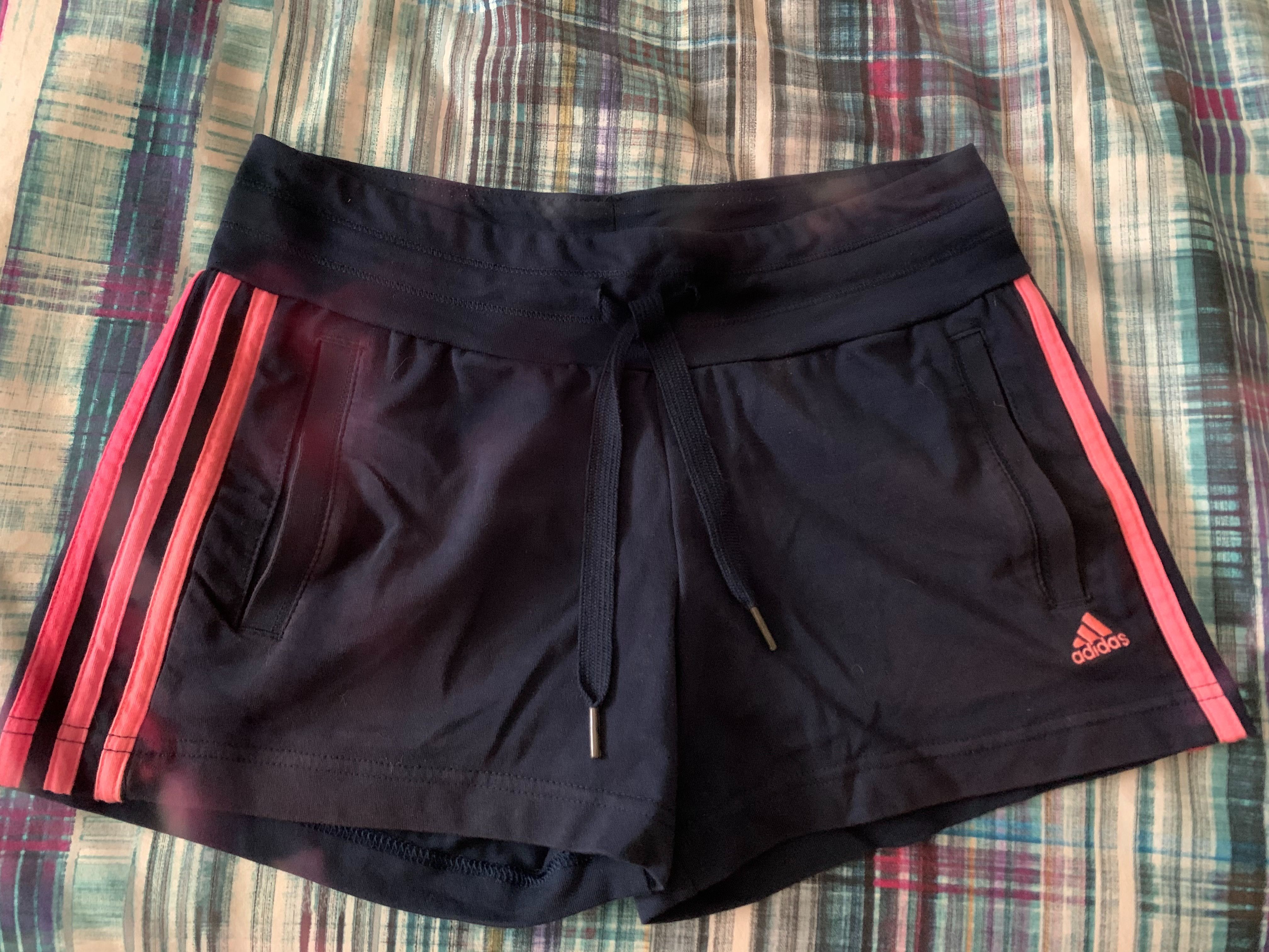 Calções adidas senhora