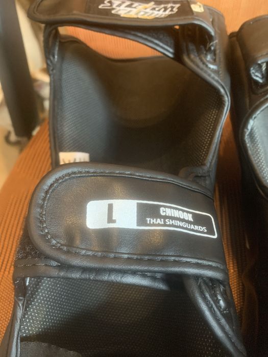 Ochranicze Chinook Thai Shinguards roz.L