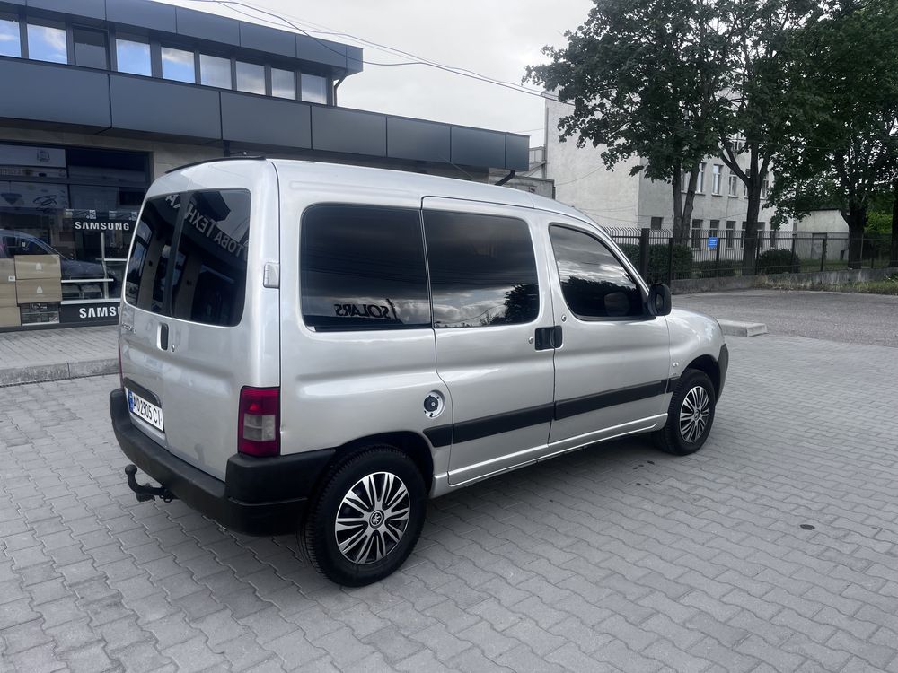Продам Пежо Партнер 1.6 дізель