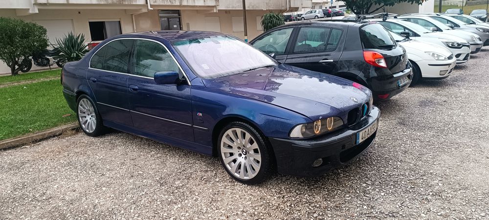BMW E39 528i 1999