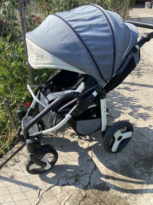 Продам прогулянкову коляску ELF