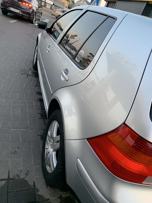 Обменяю гольф на авто после дтп