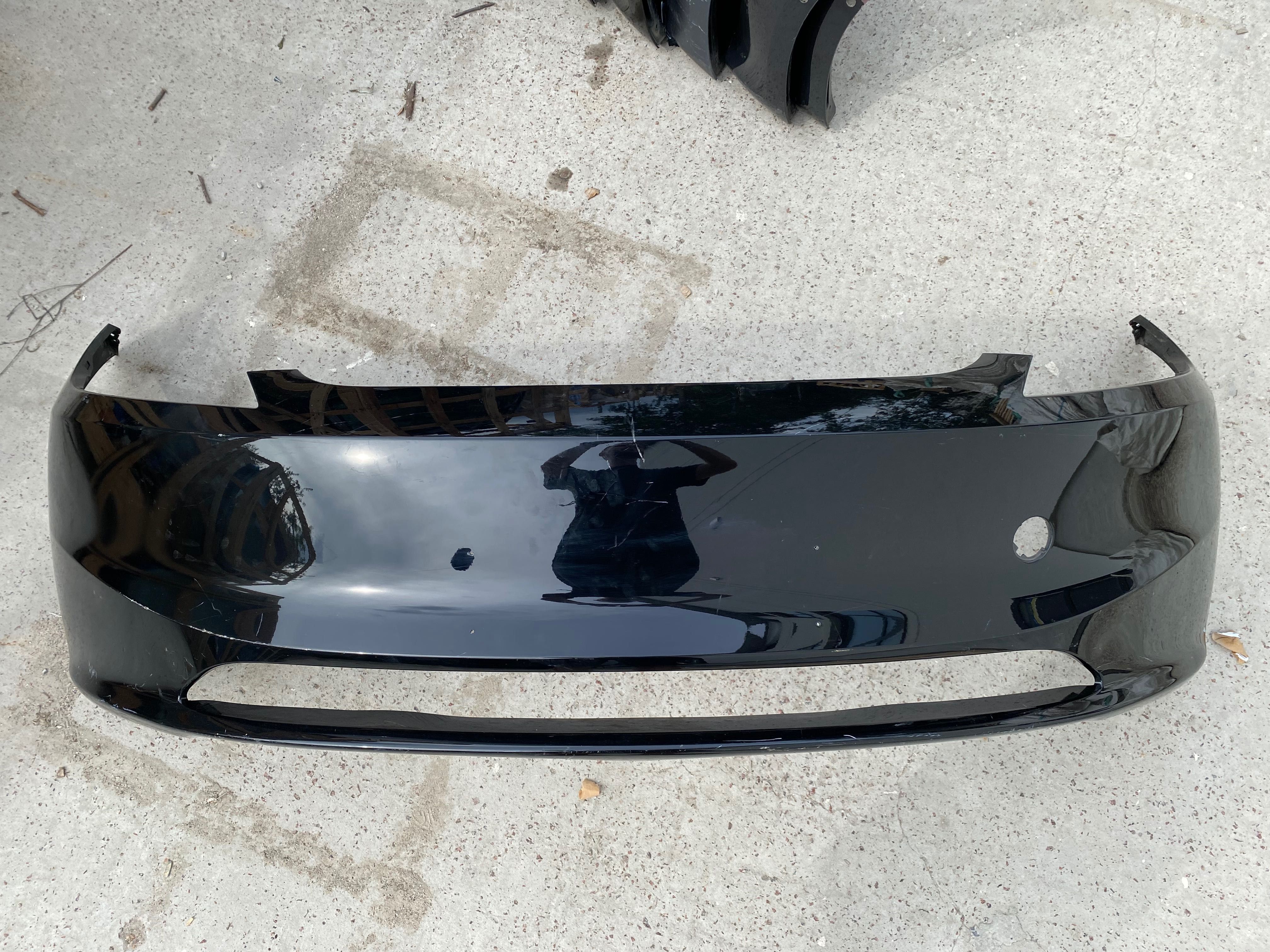 Бампер передній Tesla model 3 highland 2023 2024