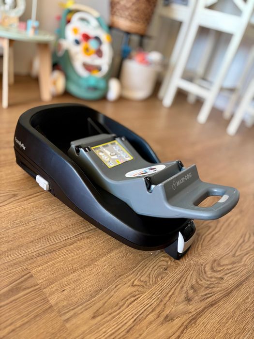 Fotelik samochodowy Maxi Cosi CabrioFix + baza Family Fix