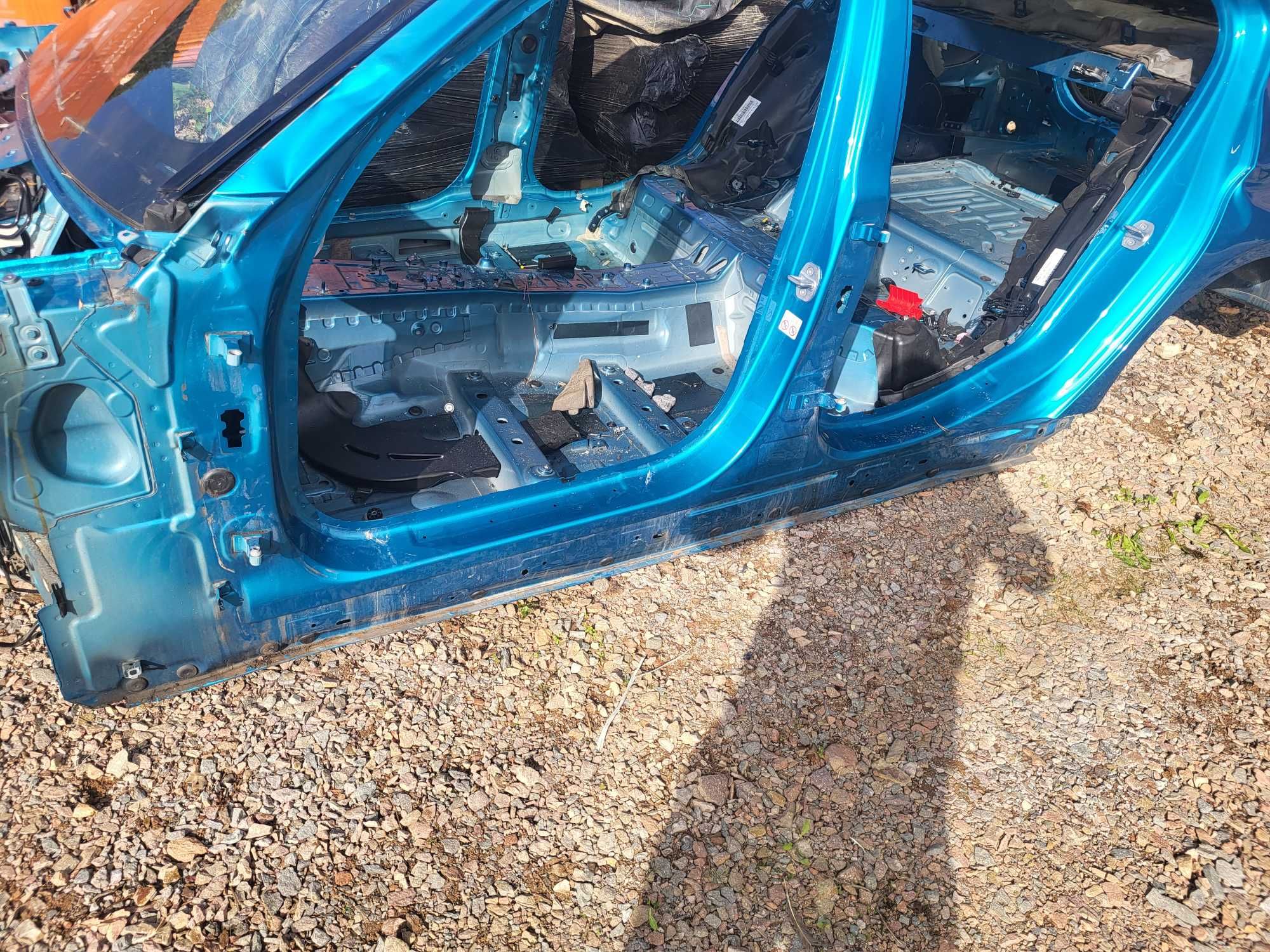 Próg Słupek Środkowy Lewy Prawy bmw m5 F90 G30 Ćwiartka