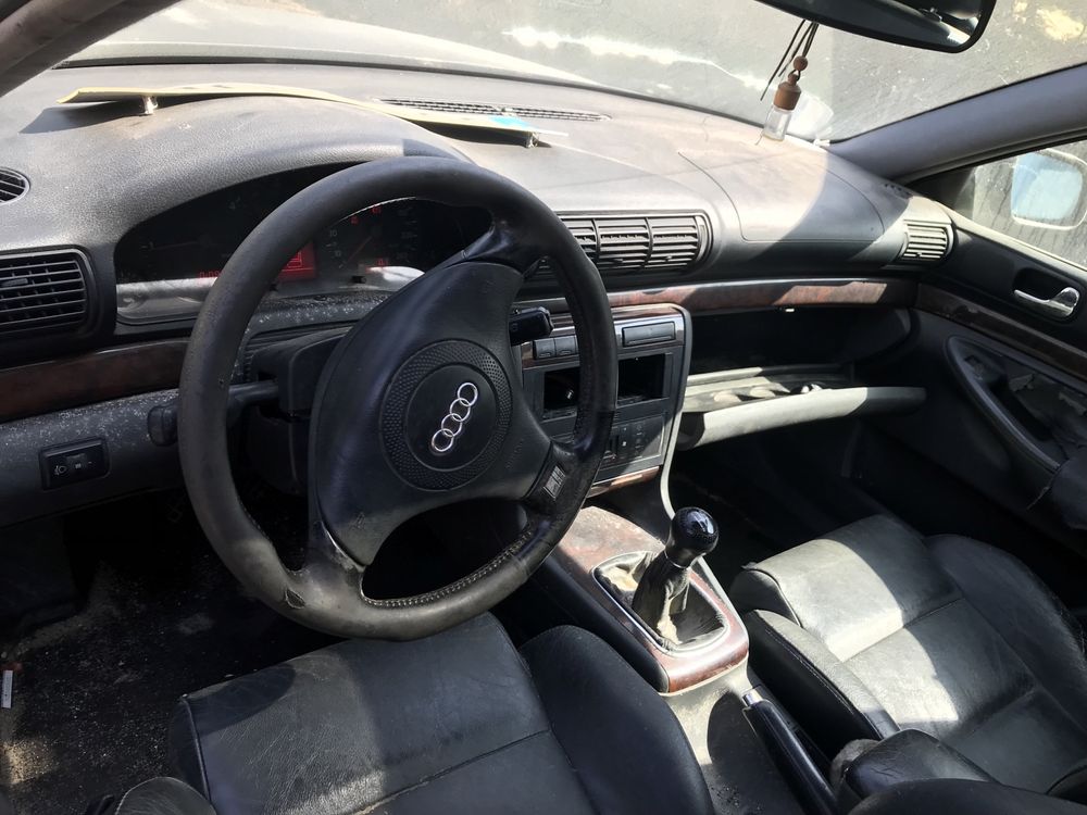 Audi A 4 1.9 TDI 110. CV Ano 1998