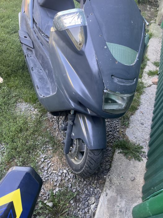 Продам скутер вхорошому стані