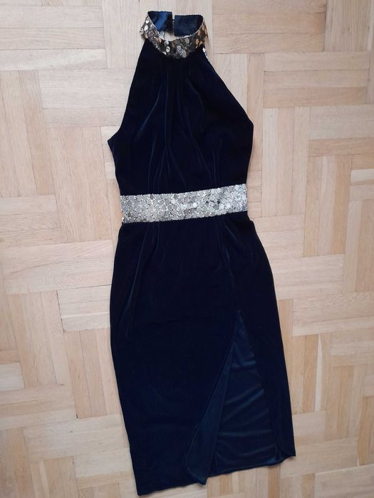 Sukienka welurowa czarna, długa, ze złotymi dodatkami, rozmiar 40