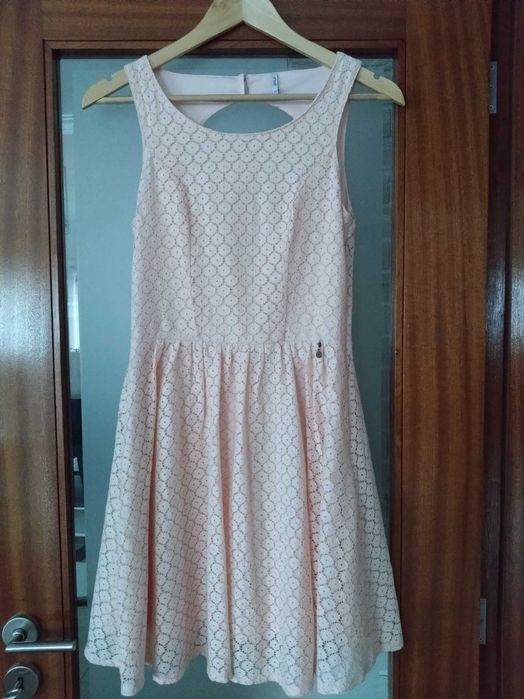 Vestido ONLY 34.