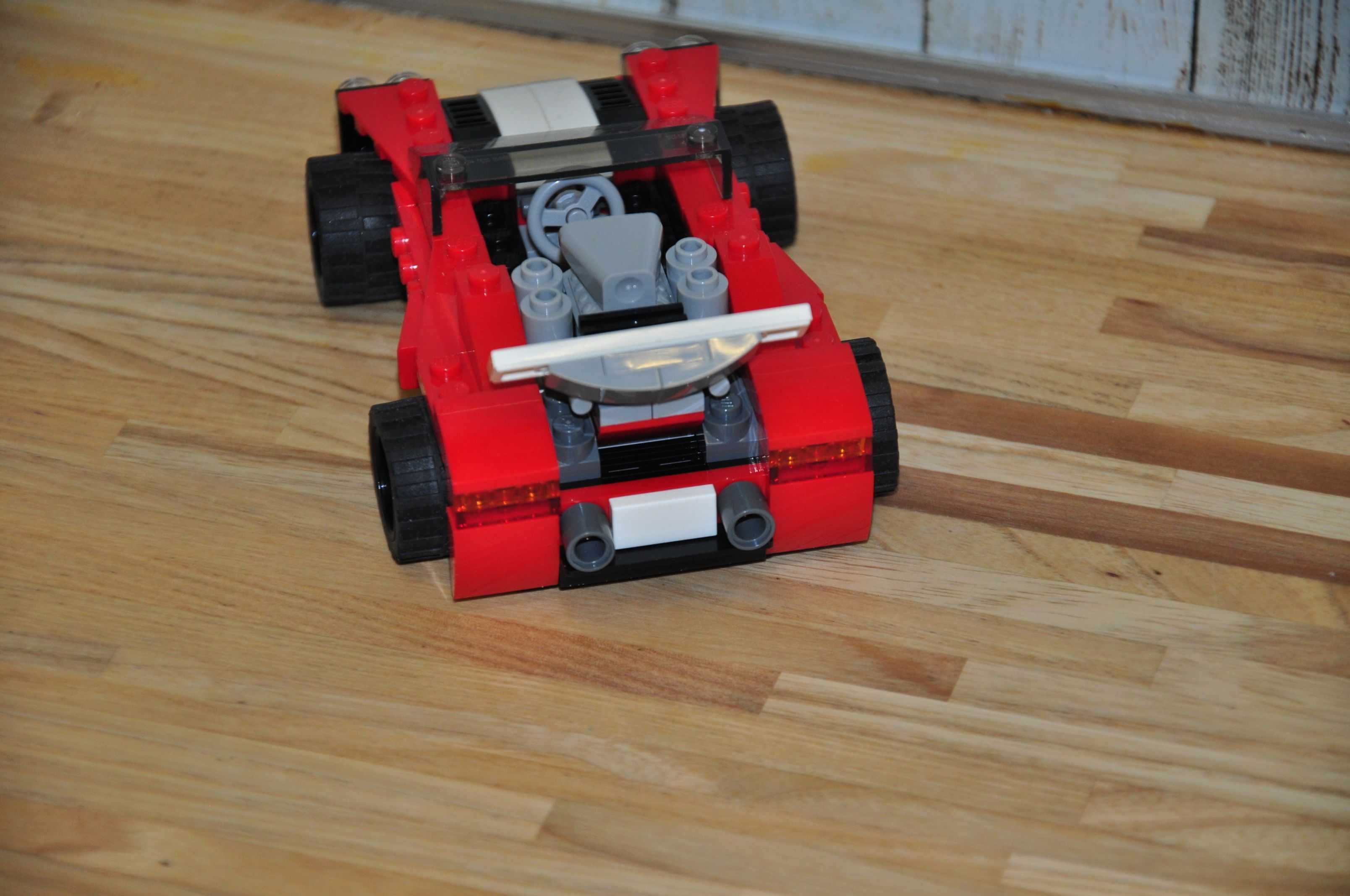 Z0154. Zestaw LEGO Creator 31100-1 Samochód sportowy