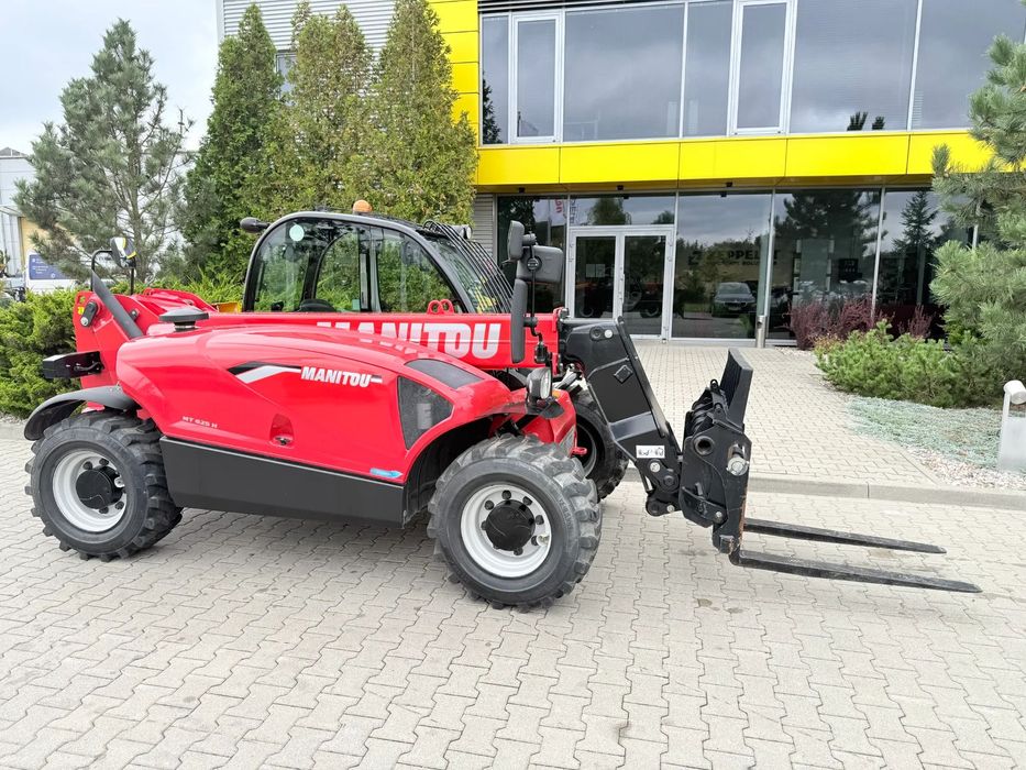 Manitou MT 625 H  MANITOU MT625H kompaktowa ładowarka teleskopowa od DEALERA z gwarancją