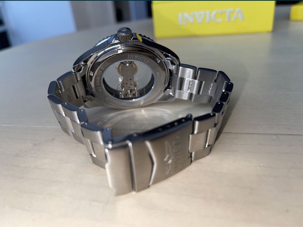 Invicta Pro Diver Men Model 26408