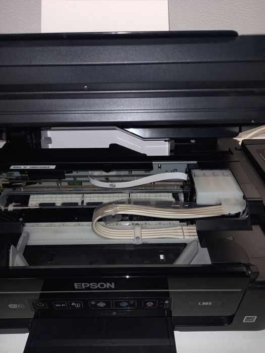 Epson L365(Wi-Fi) EcoTank w idealnym stanie.