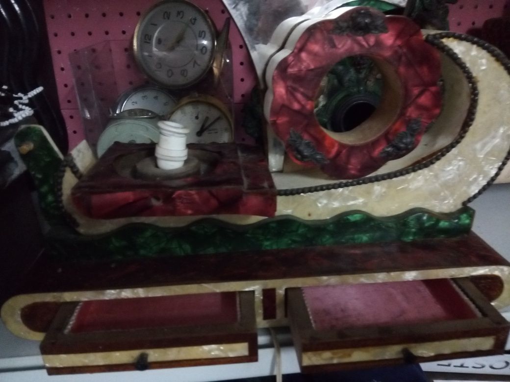 Para restauro: fantástico candeeiro-relógio-guarda joias-espelho
