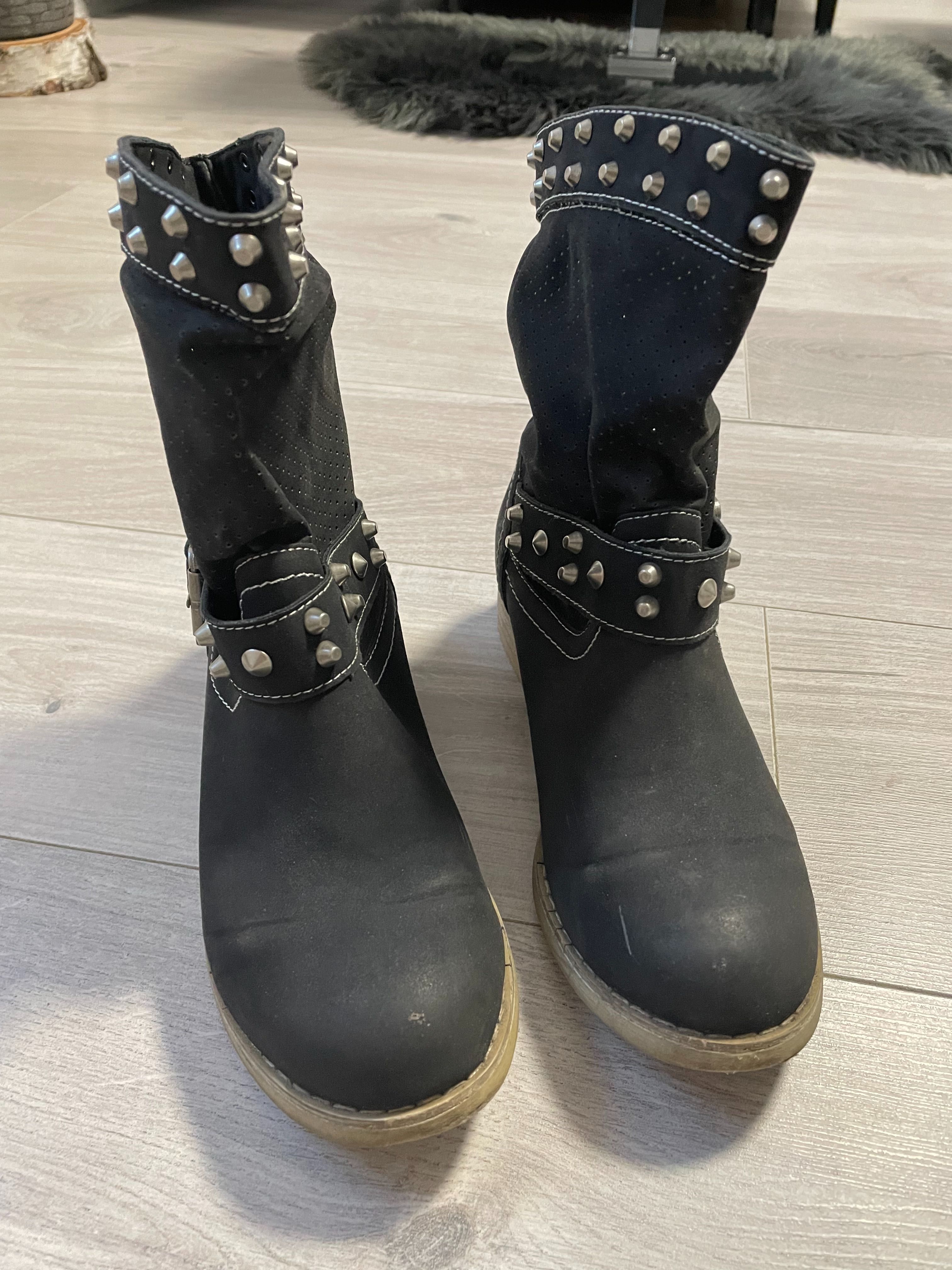 Kozaki czarne 38 z ćwiekami damskie kozaczki buty na zimę