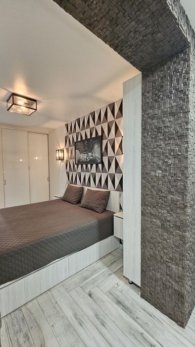 Эксклюзив 3 комнатная ЖК Ньютона Новые Дома Коммунальный рынок