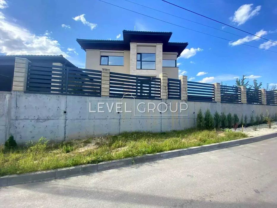 Продається сучасний 5к будинок 274м2, Лісники, 7 соток