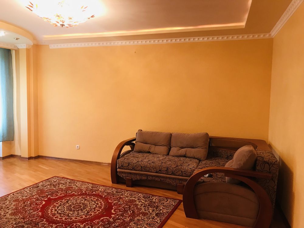 Новобудова ТРИКІМНАТНА 85 кв м поблизу Центра