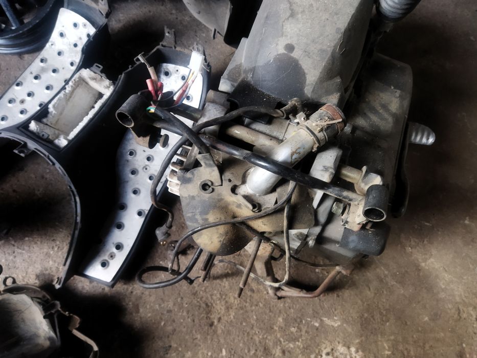 Części skuter Keeway ARN50 -  silnik