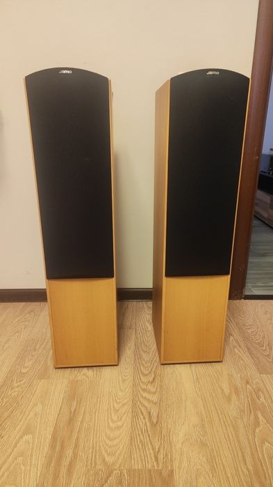 Напольні колонки Jamo E550 Hi-Fi 2x100W