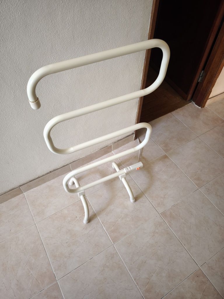 Aquecedor de toalhas