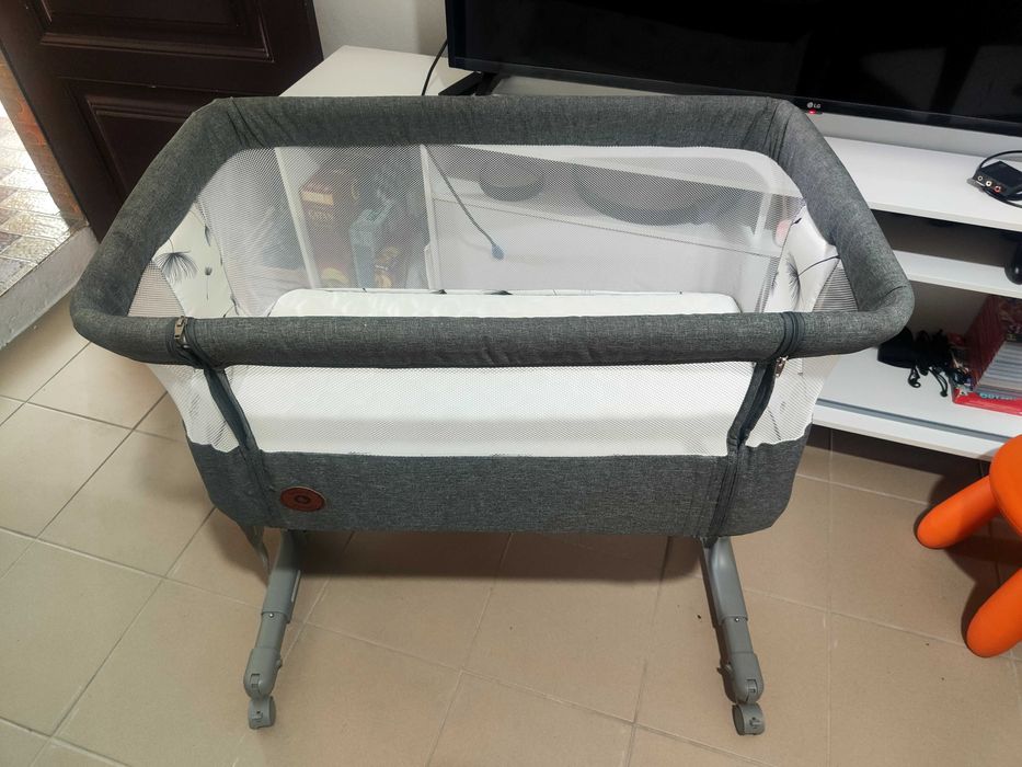Berço bebê como Novo