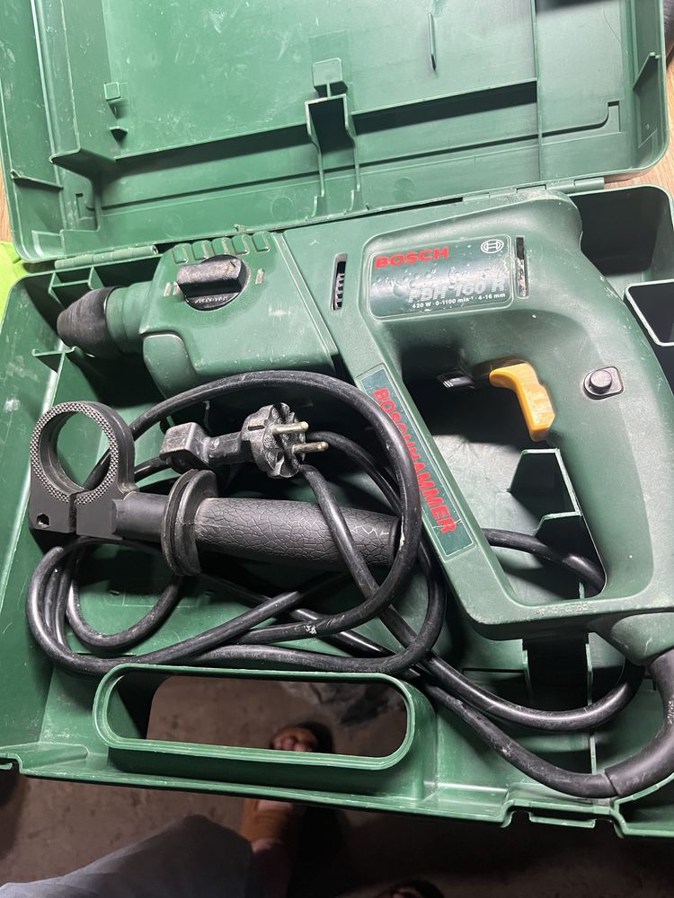 Перфоратор bosch pbh 160 R